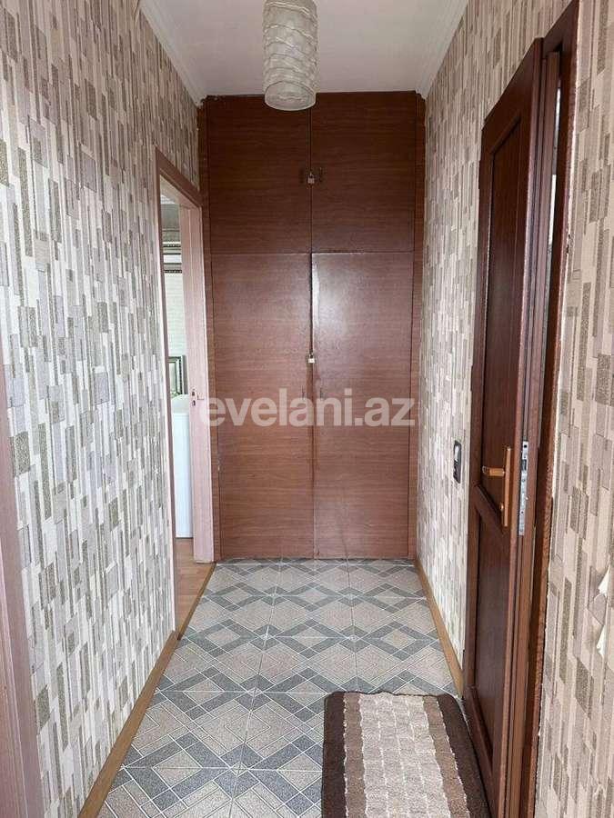 Kirayə verilir, köhnə tikili, 3 otaqlı, 80 m², Bakı, Nizami r, Qara Qarayev m.