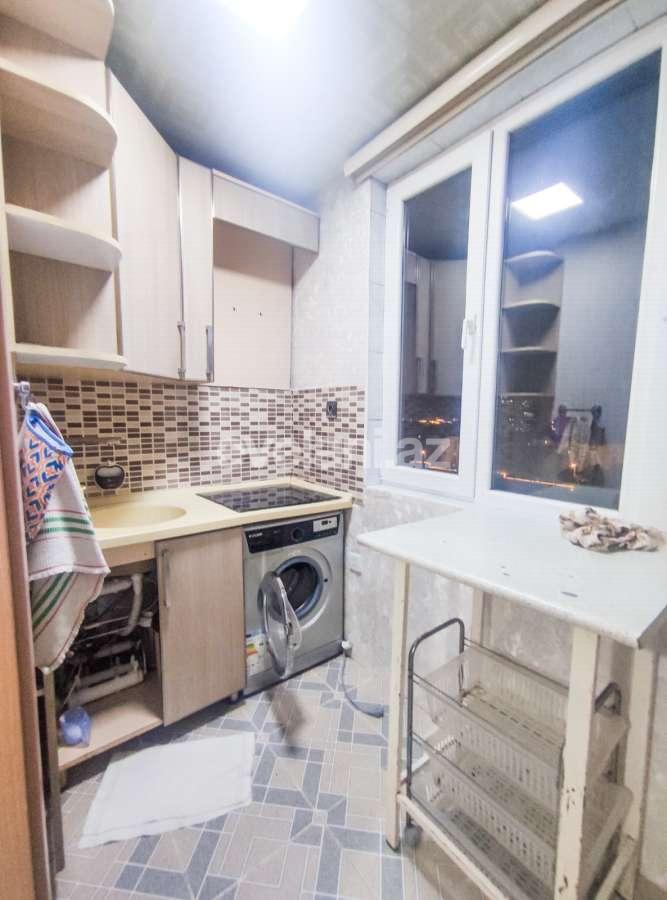 Kirayə verilir, köhnə tikili, 3 otaqlı, 80 m², Bakı, Nizami r, Qara Qarayev m.