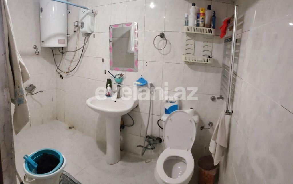 Kirayə verilir, köhnə tikili, 3 otaqlı, 80 m², Bakı, Nizami r, Qara Qarayev m.