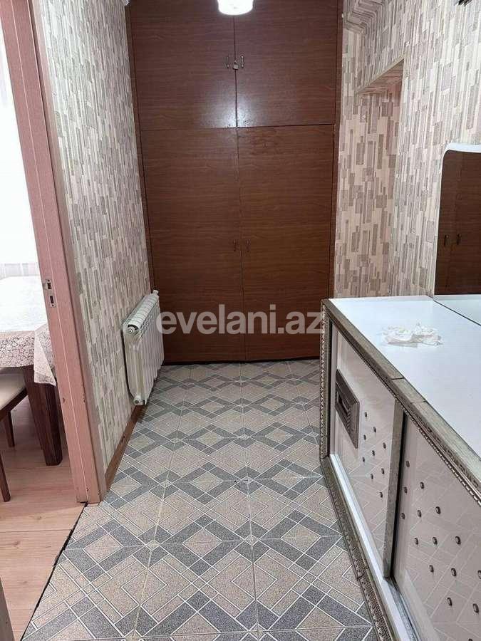 Kirayə verilir, köhnə tikili, 3 otaqlı, 80 m², Bakı, Nizami r, Qara Qarayev m.