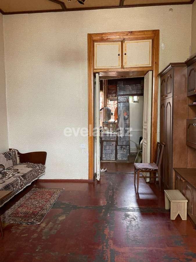 Satılır, köhnə tikili, 2 otaqlı, 39 m², Bakı, Yasamal r, Nizami m.