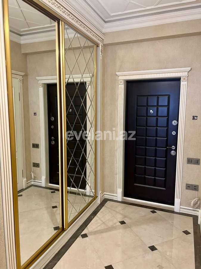 Kirayə verilir, yeni tikili, 2 otaqlı, 85 m², Bakı, Nizami r, Qara Qarayev m.