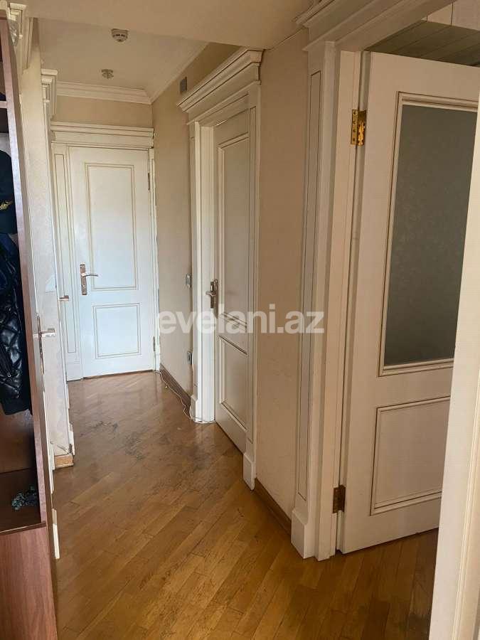 Сдаётся, новостройка, 3-комнаты, 81 m², Баку, Бинагадинский r, 8-й микрорайон p.