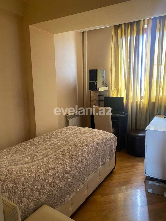 Сдаётся, новостройка, 3-комнаты, 81 m², Баку, Бинагадинский r, 8-й микрорайон p.