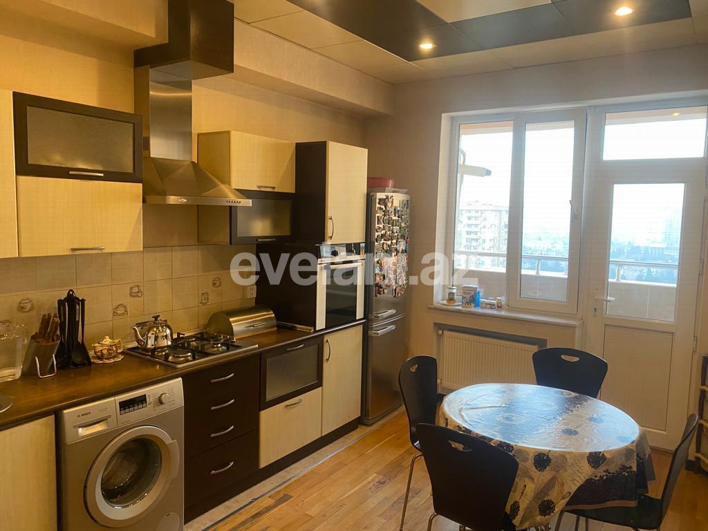 Satılır, yeni tikili, 3 otaqlı, 131 m², Bakı, Yasamal r.