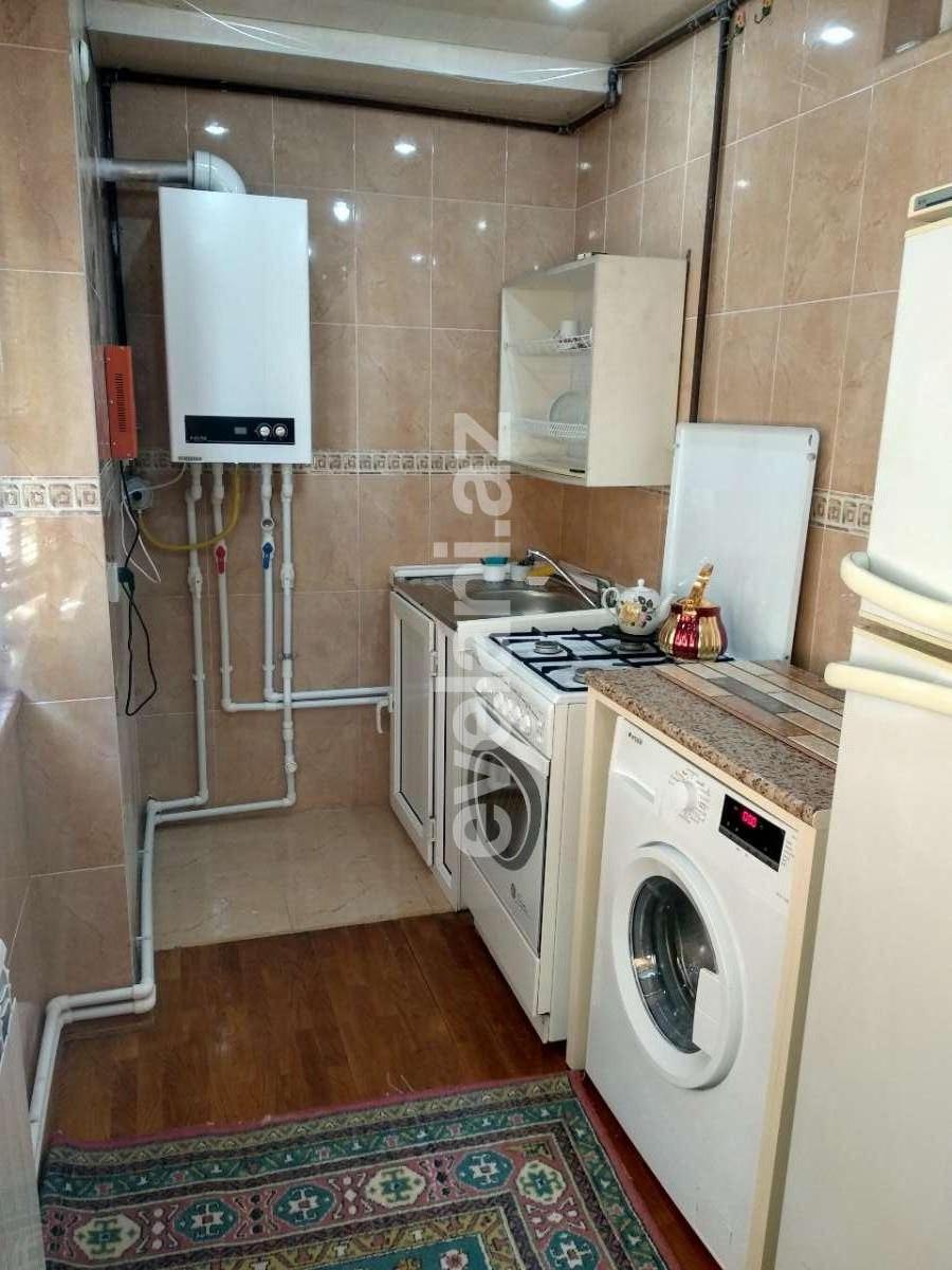 Kirayə verilir, köhnə tikili, 3 otaqlı, 90 m², Bakı, Yasamal r, Elmlər Akademiyası m.