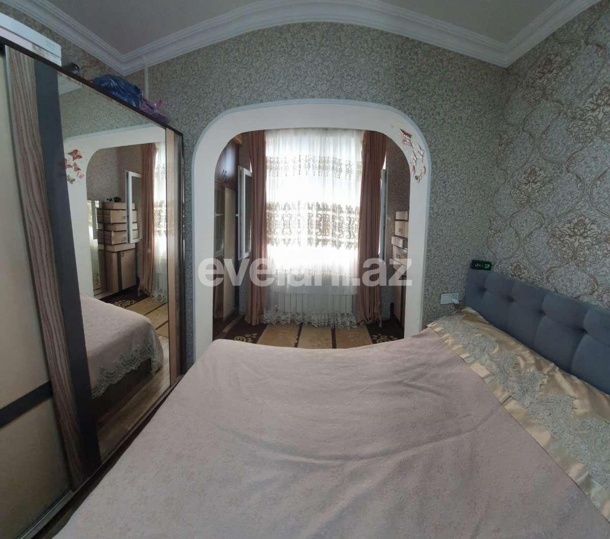 Satılır, köhnə tikili, 2 otaqlı, 55 m², Bakı, Nizami r.