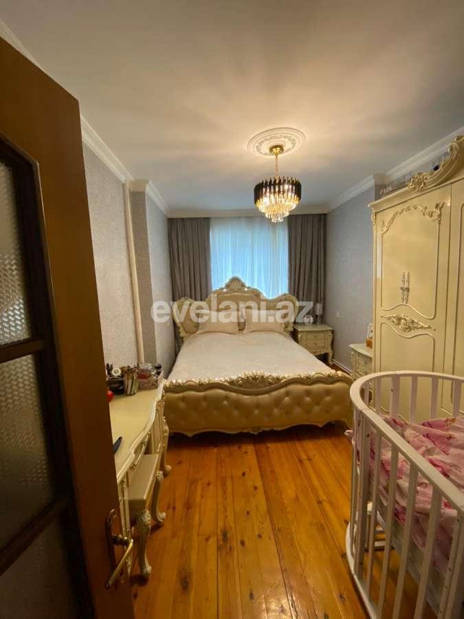 Sale, old building, 3 room, 73 m², Baku, Khatai r, Hazi Aslanov d.