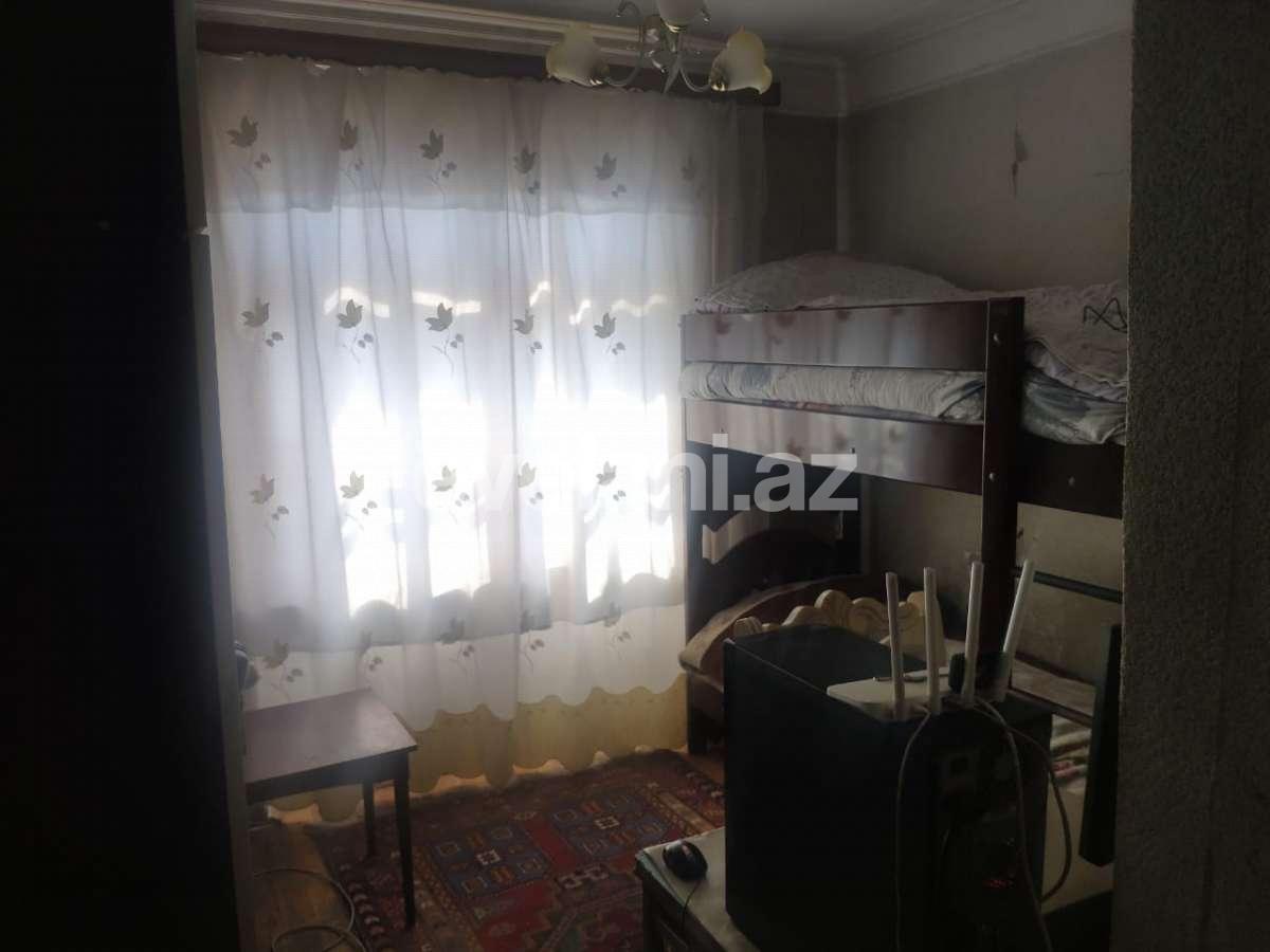 Satılır, köhnə tikili, 3 otaqlı, 51 m², Bakı, Nizami r.