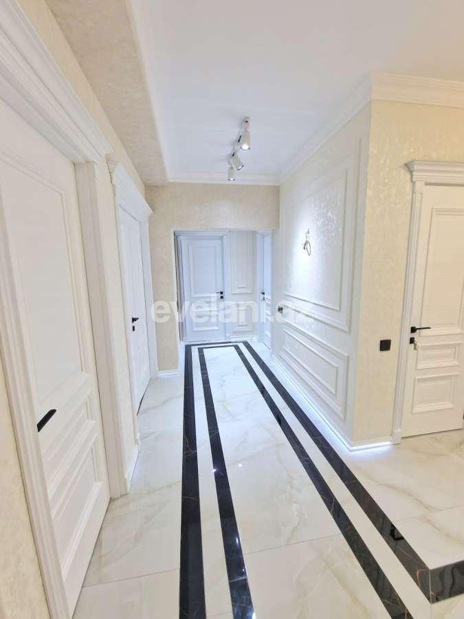 Sale, new building, 3 room, 130 m², Baku, Nizami r, Gara Garayev m.