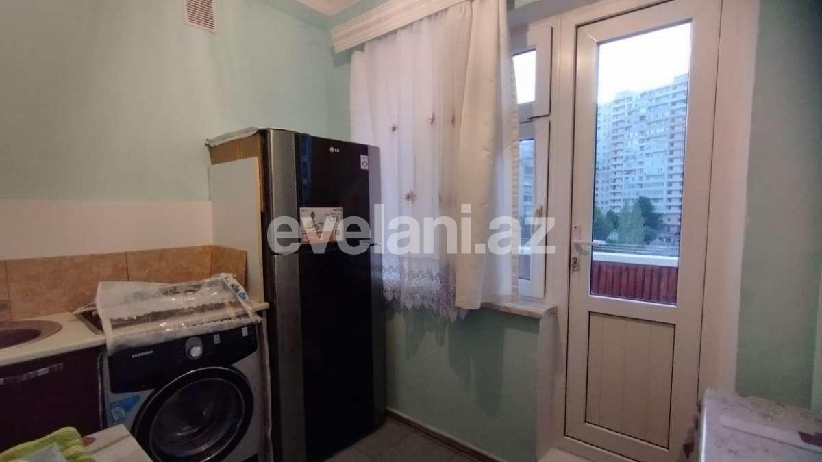 Kirayə verilir, köhnə tikili, 3 otaqlı, 80 m², Bakı, Nəsimi r, Memar Əcəmi m.