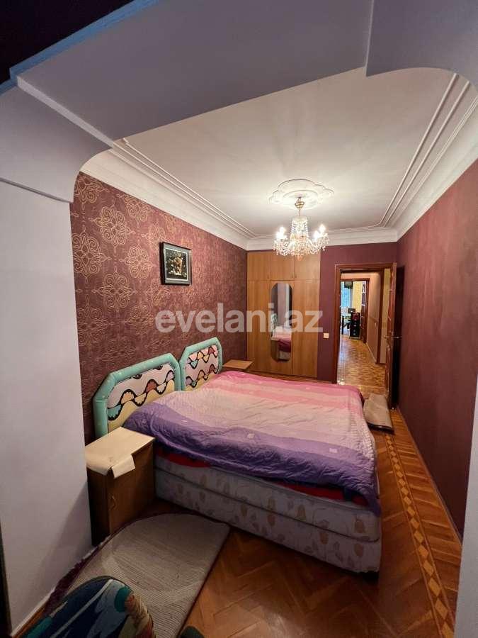 Satılır, köhnə tikili, 3 otaqlı, 100 m², Bakı, Nizami r, Qara Qarayev m.