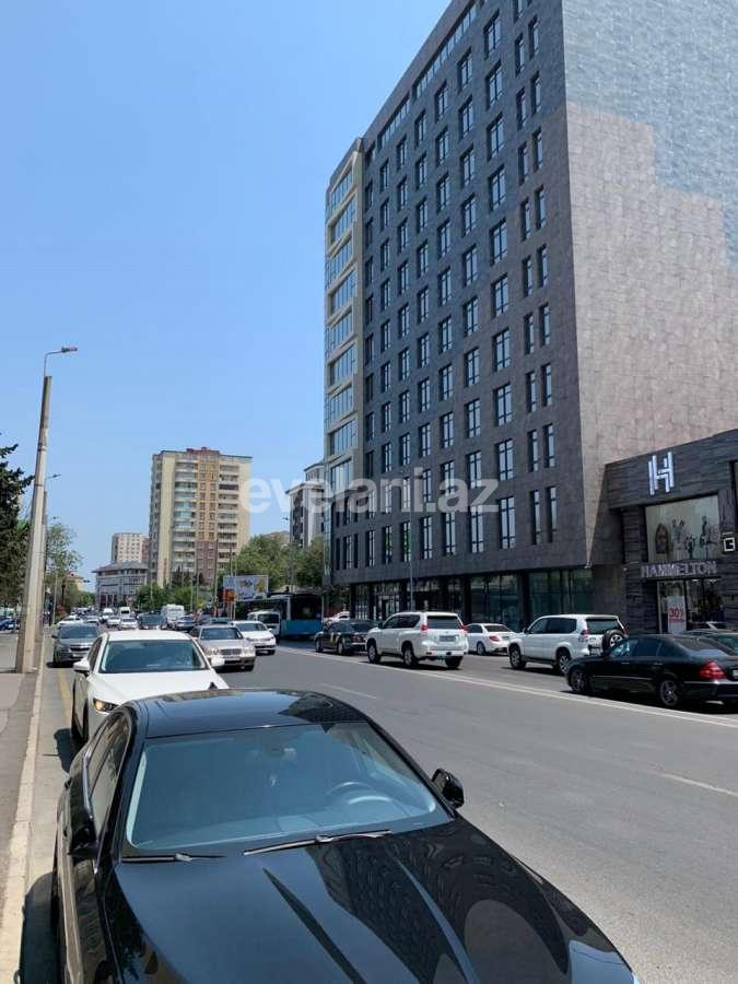 Kirayə verilir, obyekt, 220 m², Bakı, Binəqədi r, Azadlıq prospekti m.