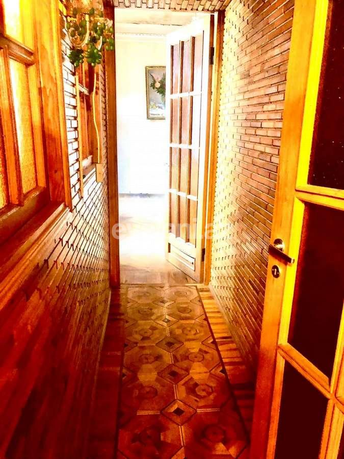 Satılır, köhnə tikili, 4 otaqlı, 122 m², Bakı, Səbail r.