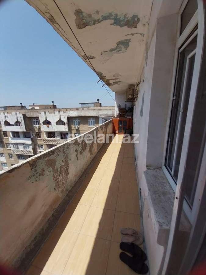 Satılır, köhnə tikili, 5 otaqlı, 104 m², Bakı, Suraxanı r, Yeni Günəşli q.