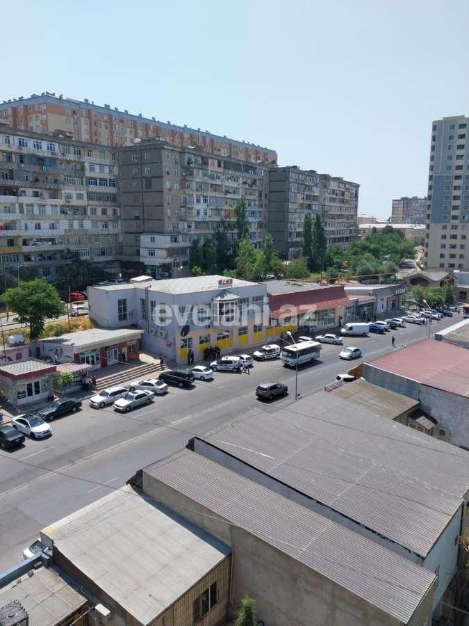 Satılır, köhnə tikili, 5 otaqlı, 104 m², Bakı, Suraxanı r, Yeni Günəşli q.