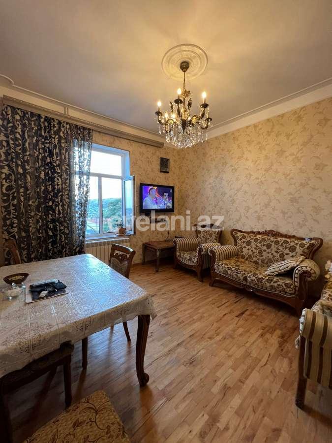 Satılır, köhnə tikili, 3 otaqlı, 75 m², Bakı, Səbail r, Bayıl q, İçəri Şəhər m.