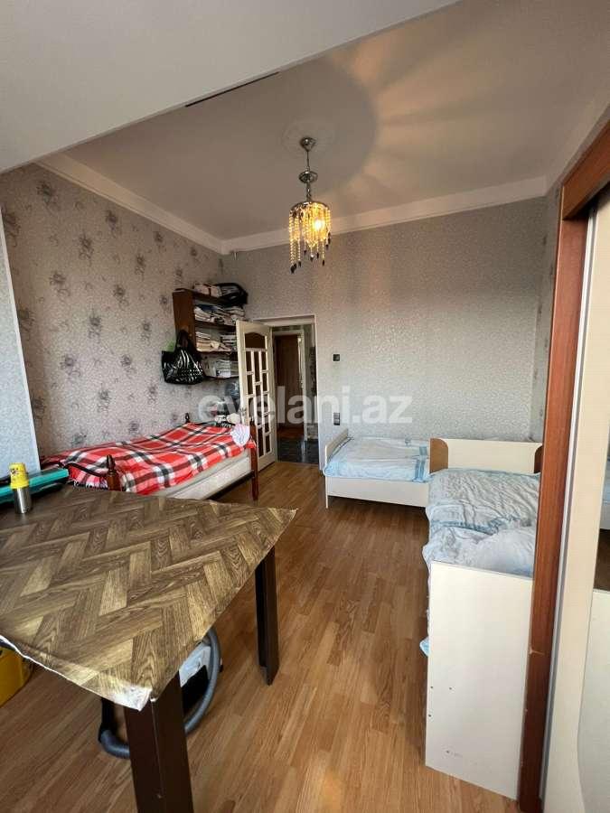 Satılır, köhnə tikili, 3 otaqlı, 75 m², Bakı, Səbail r, Bayıl q, İçəri Şəhər m.