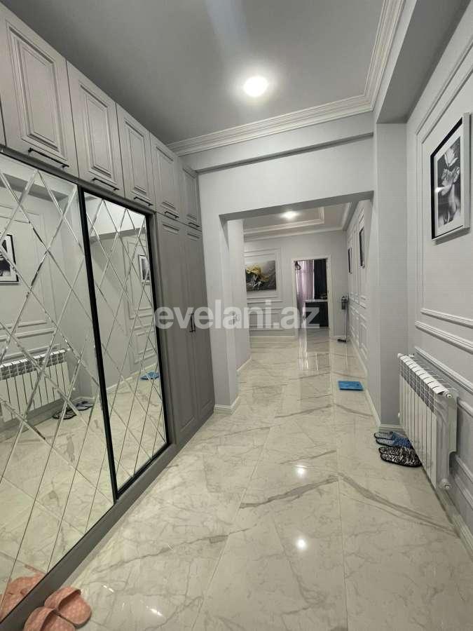 Satılır, yeni tikili, 3 otaqlı, 130 m², Bakı, Yasamal r, Yeni Yasamal q, İnşaatçılar m.