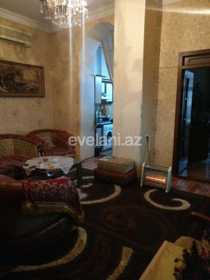 Satılır, köhnə tikili, 4 otaqlı, 90 m², Bakı, Səbail r, İçəri Şəhər m.