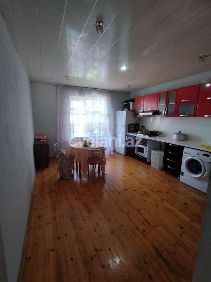 Satılır, həyət evi / bağ, 6 otaqlı, 305 m², Bakı, Xəzər r, Binə q.