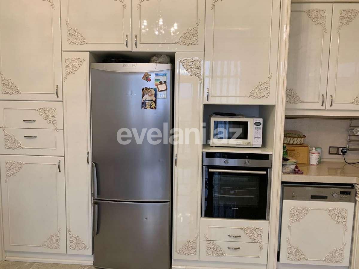 Satılır, yeni tikili, 4 otaqlı, 193 m², Bakı, Yasamal r, Elmlər Akademiyası m.