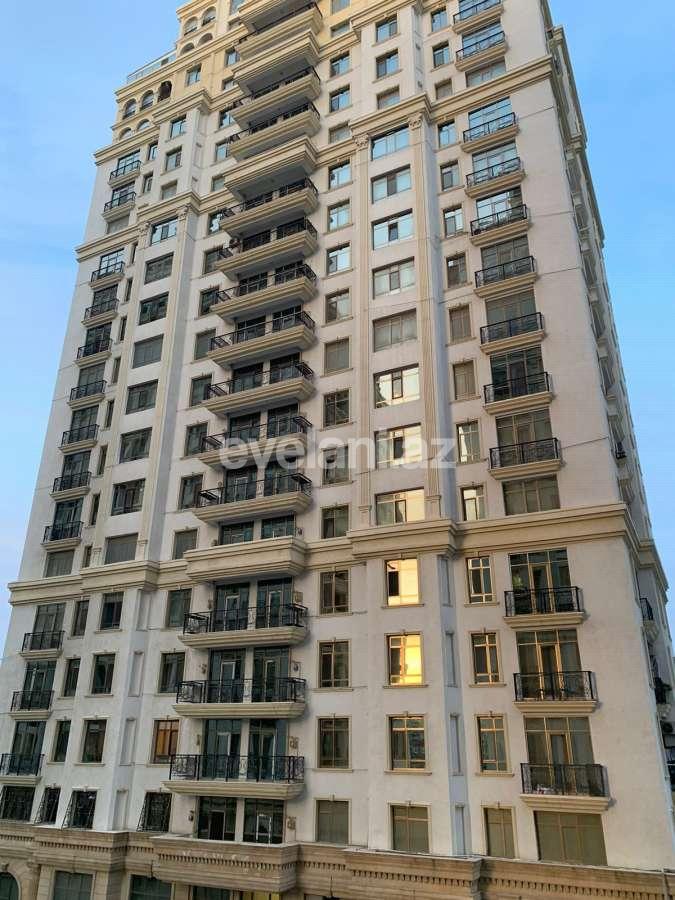 Satılır, yeni tikili, 4 otaqlı, 193 m², Bakı, Yasamal r, Elmlər Akademiyası m.