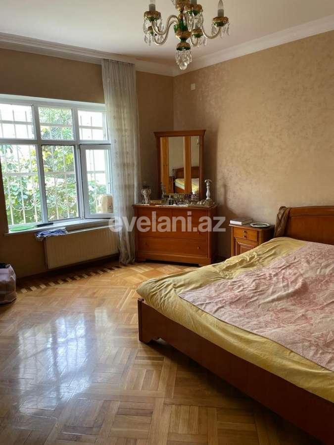 Satılır, villa, 5 otaqlı, 330 m², Bakı, Nərimanov r, Gənclik m.