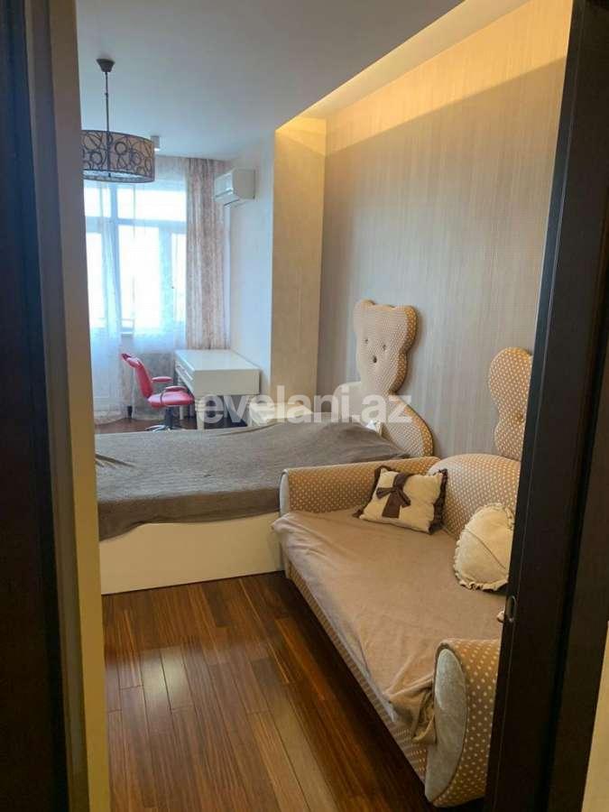 Kirayə verilir, yeni tikili, 4 otaqlı, 202 m², Bakı, Yasamal r, Elmlər Akademiyası m.