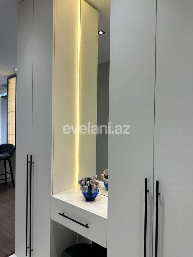 Satılır, yeni tikili, 2 otaqlı, 81 m², Bakı, Xətai r, Şah İsmayıl Xətai m.