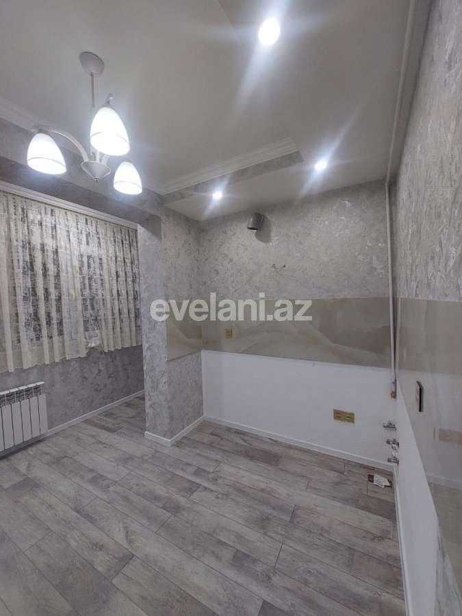 Satılır, köhnə tikili, 2 otaqlı, 75 m², Bakı, Yasamal r.