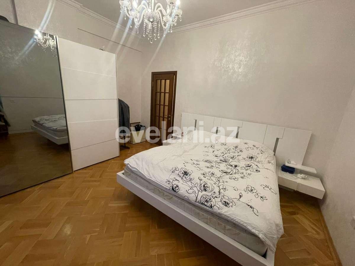 Satılır, yeni tikili, 4 otaqlı, 230 m², Bakı, Nəsimi r.