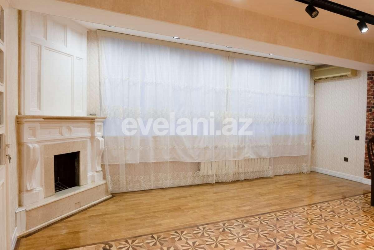 Satılır, köhnə tikili, 3 otaqlı, 70 m², Bakı, Nərimanov r, Montin q, Nəriman Nərimanov m.