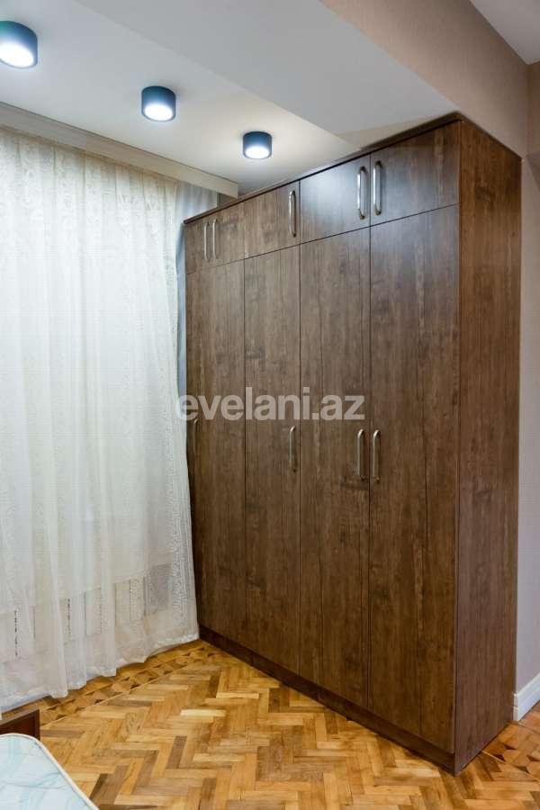 Satılır, köhnə tikili, 3 otaqlı, 70 m², Bakı, Nərimanov r, Montin q, Nəriman Nərimanov m.