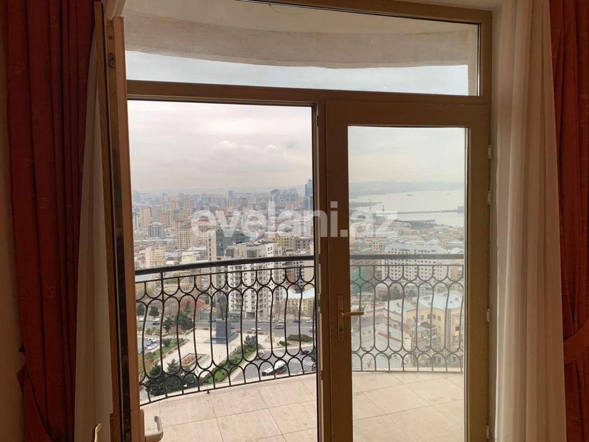 Сдаётся, новостройка, 4-комнаты, 200 m², Баку, Ясамальский r, Ясамал p, Элмляр Академиясы m.