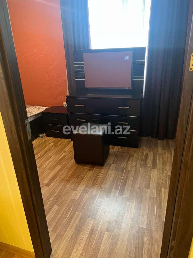 Satılır, köhnə tikili, 2 otaqlı, 50 m², Bakı, Yasamal r, Elmlər Akademiyası m.