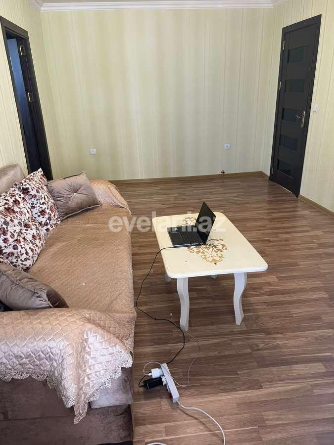 Satılır, köhnə tikili, 2 otaqlı, 50 m², Bakı, Yasamal r, Elmlər Akademiyası m.
