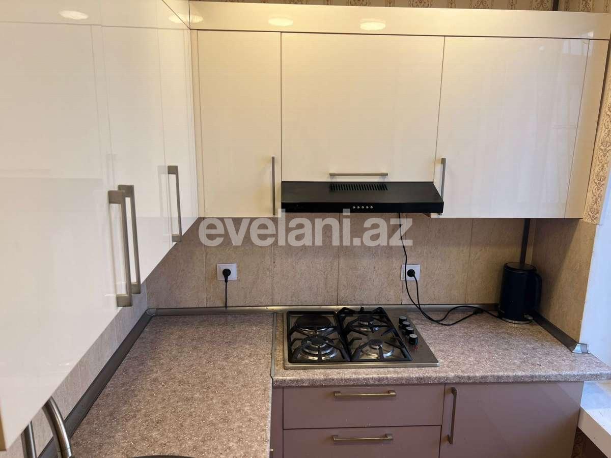 Satılır, köhnə tikili, 2 otaqlı, 50 m², Bakı, Yasamal r, Elmlər Akademiyası m.