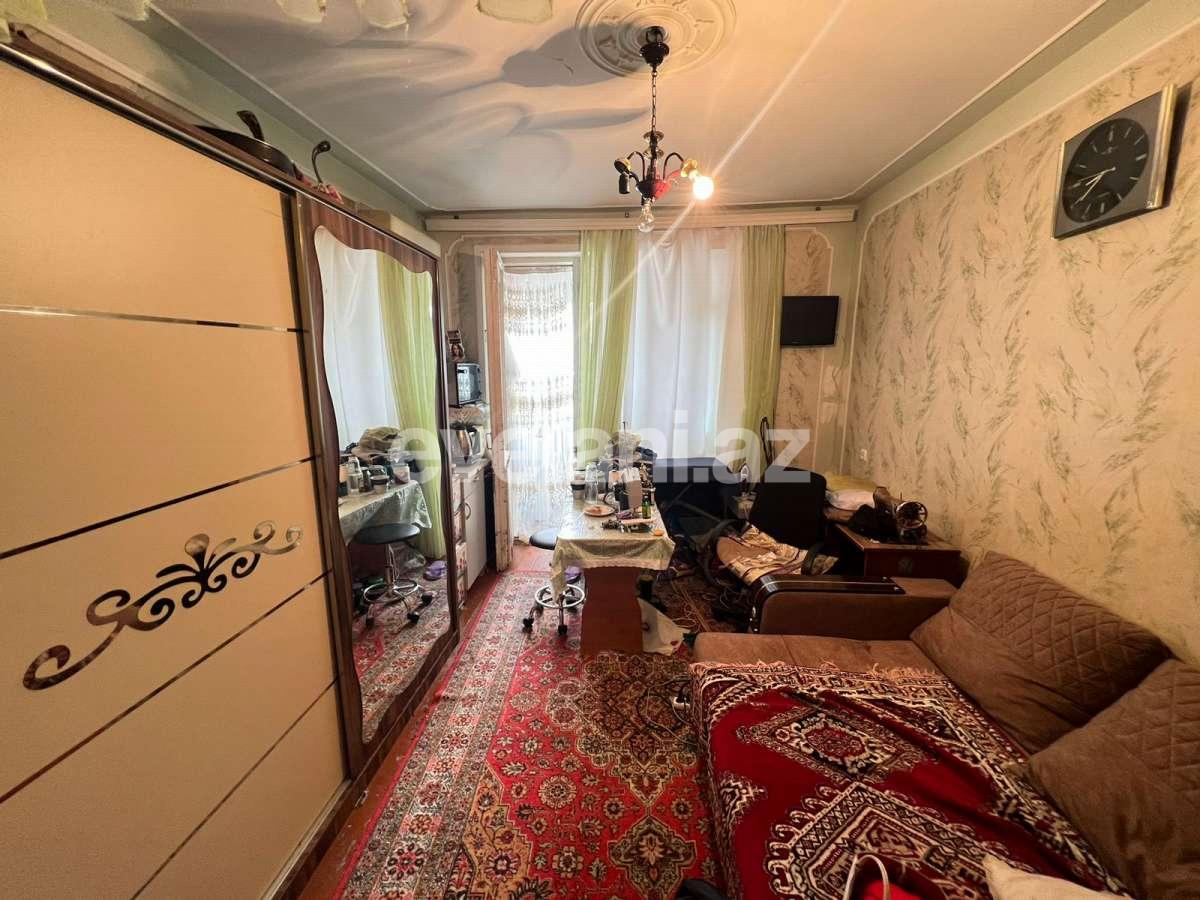 Satılır, köhnə tikili, 1 otaqlı, 15 m², Sumqayıt, 12-ci mikrorayon r.