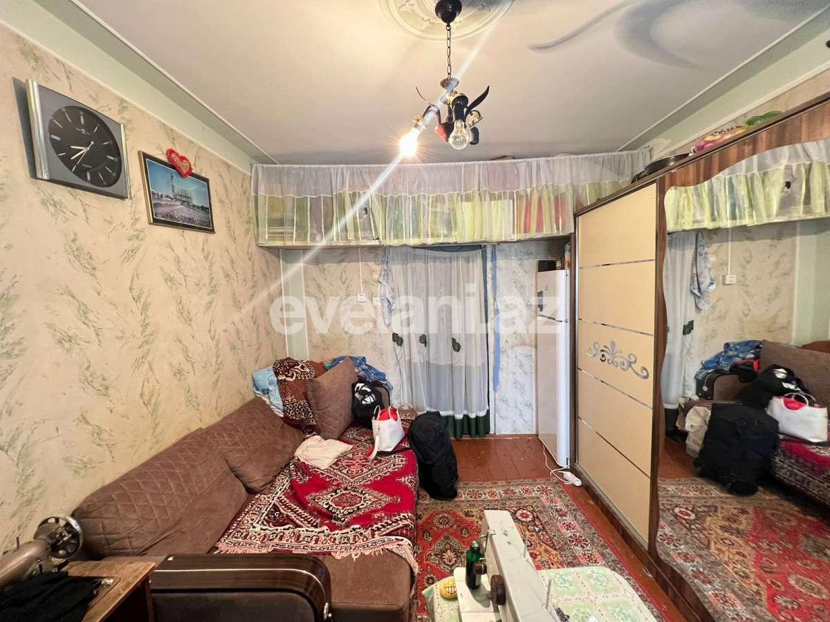 Satılır, köhnə tikili, 1 otaqlı, 15 m², Sumqayıt, 12-ci mikrorayon r.