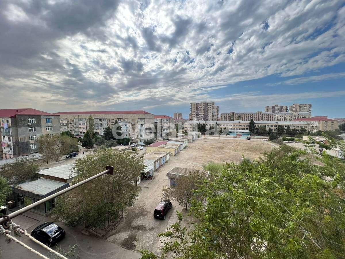 Satılır, köhnə tikili, 1 otaqlı, 15 m², Sumqayıt, 12-ci mikrorayon r.