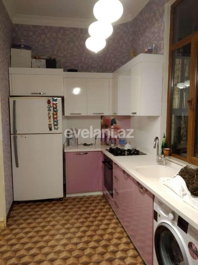 Rent, old building, 3 room, 101 m², Baku, Sabail r, Icheri Sheher m.