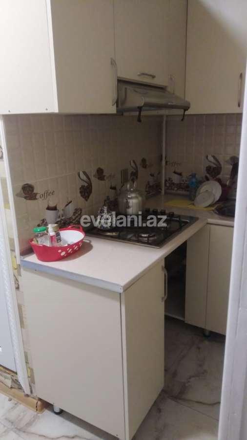 Satılır, həyət evi / bağ, 2 otaqlı, 33 m², Bakı, Yasamal r, Yeni Yasamal q, İnşaatçılar m.