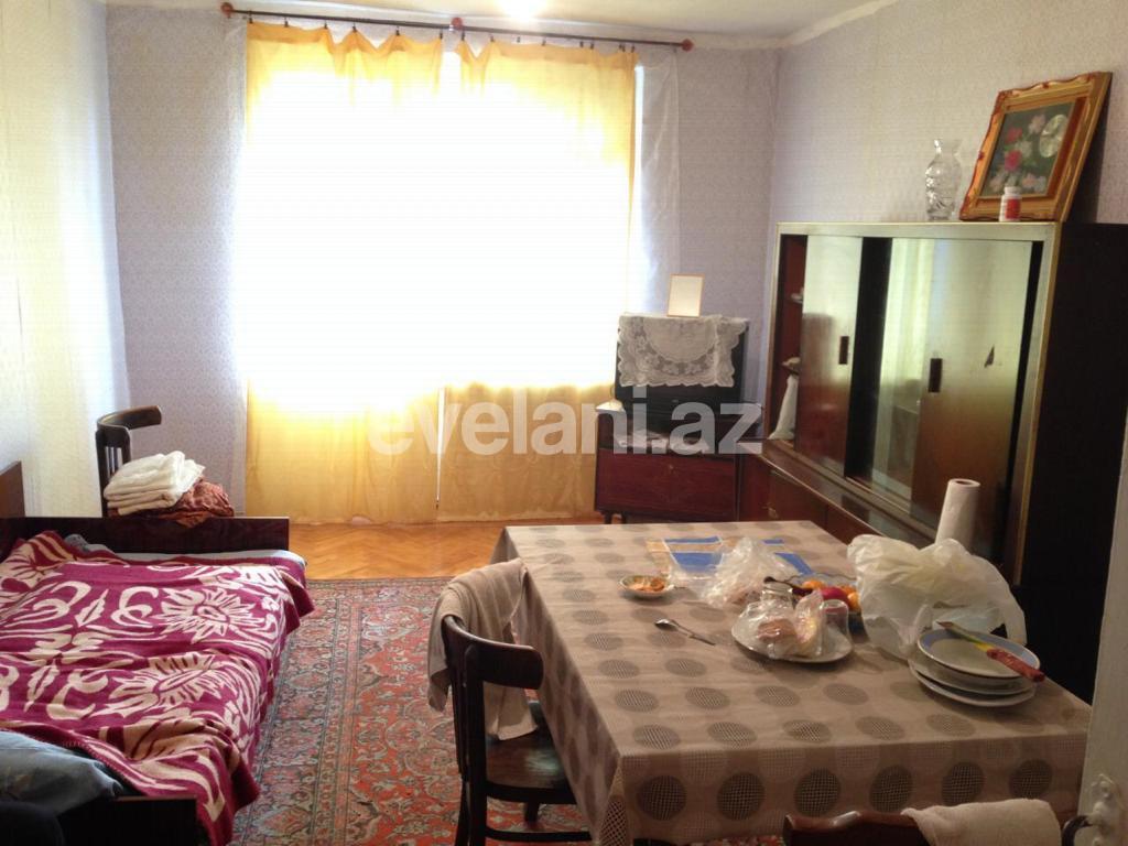 Satılır, köhnə tikili, 3 otaqlı, 80 m², Bakı, Yasamal r, Elmlər Akademiyası m.