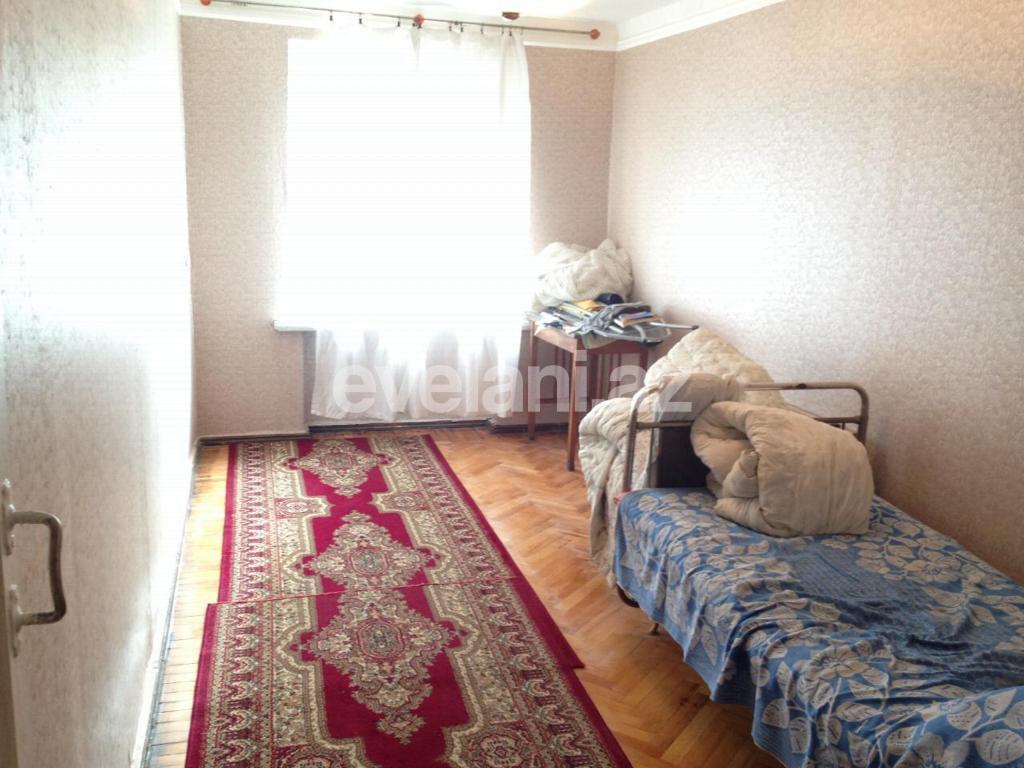 Satılır, köhnə tikili, 3 otaqlı, 80 m², Bakı, Yasamal r, Elmlər Akademiyası m.