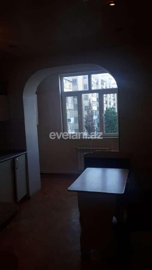 Rent, old building, 4 room, 100 m², Baku, Khatai r, Hazi Aslanov m.