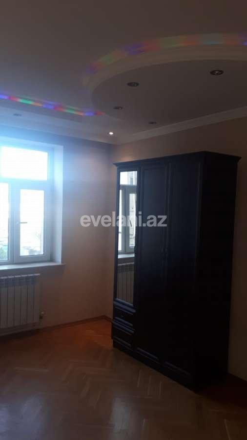 Rent, old building, 4 room, 100 m², Baku, Khatai r, Hazi Aslanov m.