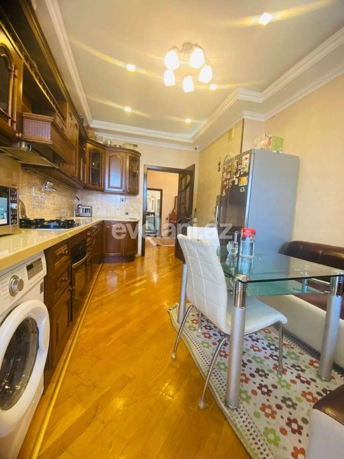 Satılır, yeni tikili, 3 otaqlı, 132 m², Bakı, Yasamal r.
