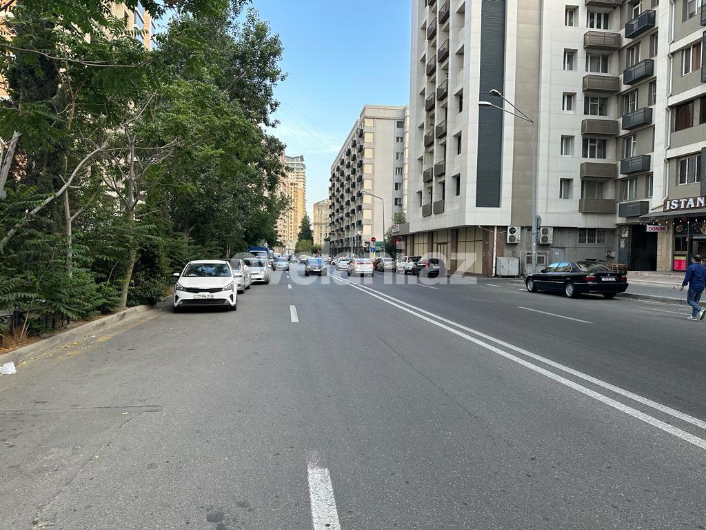 Satılır, köhnə tikili, 2 otaqlı, 60 m², Bakı, Nəsimi r.