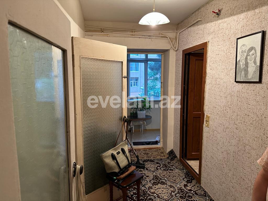 Satılır, köhnə tikili, 2 otaqlı, 60 m², Bakı, Nəsimi r.